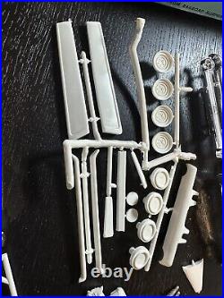 Origin MINT UNBUILT 1962 FORD GALAXIE CONVERTIBLE 3 N 1 Screw Bot AMT K-112