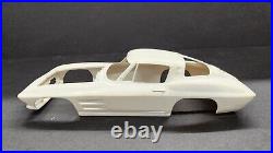 Original Amt 1963 Corvette Split Window 1/25 Rk7