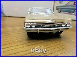 Original Amt 1965 Chevrolet Impala Ss Convertible 409 4spd Pro Built Model