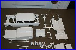Original Issue 125 AMT 1955 55 Chevy Nomad 3 in 1 Model Kit 2755-200 Chevrolet