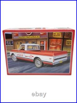 Other Brands Plastic Model Car AMT1231 Preowned