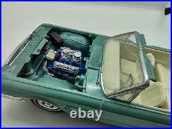 Quality Built assembled AMT 1965 Ford Thunderbird Convertible Kit 125 #6215-150