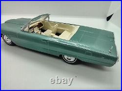 Quality Built assembled AMT 1965 Ford Thunderbird Convertible Kit 125 #6215-150