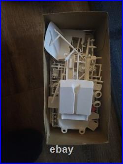 RARE 1964 Pontiac Bonneville convertible Model Kit AMT Unbuilt Complete