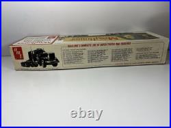 RARE AMT 1/25 Mayflower'Trailmobile' Moving Van #T514