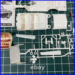 RARE! OG AMT 1962 3n1 CHEVY CONVERTIBLE #149 K712 No Engine Model Kit 1/25 NICE