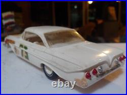 RARE! ORIGINAL-ISSUE VINTAGE SMP AMT 1961 CHEVY HT KIT Screw Bottom