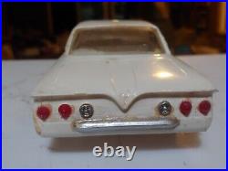 RARE! ORIGINAL-ISSUE VINTAGE SMP AMT 1961 CHEVY HT KIT Screw Bottom