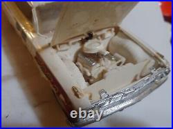 RARE! ORIGINAL-ISSUE VINTAGE SMP AMT 1961 CHEVY HT KIT Screw Bottom