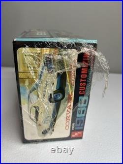 RARE! Vtg AMT 1968 CORVAIR YENKO STINGER Model KIT #2