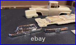 R&R RESIN 1956 International Harvester Pickup Truck Kit 1/25 McM