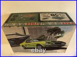 Rare 1968 AMT Model Kit Shelby Cobra G. T. 500 with Record. #T296-200 125