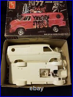 Rare! AMT 1977 Custom Chevy KISS Van Model Kit Unbuilt 1/25
