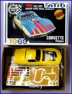 Rare AMT Y912-200 1969 CORVETTE STING RAY 125 model kit mint withbox