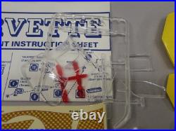 Rare AMT Y912-200 1969 CORVETTE STING RAY 125 model kit mint withbox