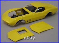 Rare AMT Y912-200 1969 CORVETTE STING RAY 125 model kit mint withbox