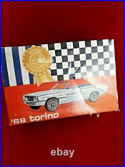 Rare! Amt 1968 Ford Torino Convertible Indy 500 Pace Car 1/25 Model Car Kit