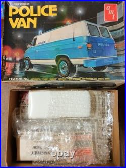 Rare Amt 1/25 Chevy Police & Fire Van From 1970's. Both Original Issues! 2xkits