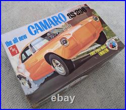 Rare UNBUILT VINTAGE AMT ORIGINAL ANNUAL KIT 1970 1/2 Camaro SS396 SS 396 Y720