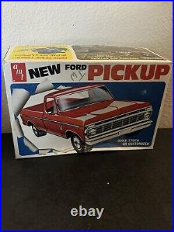 Rare Vintage. 1975 AMT New Ford Pickup Model Open Box All Parts Complete