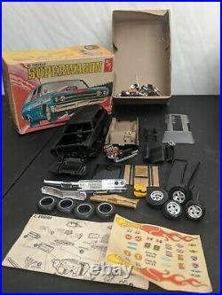 Rare Vintage AMT 1965 Chevy Chevelle Superwagon Model Kit 1/25 Scale Complete