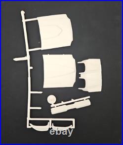 Rare Vintage Model Kit AMT 1966 Ford Thunderbird Conv 6216-150 Barris Unbuilt