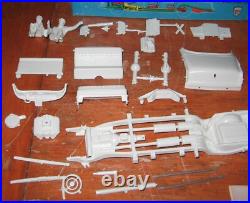 Revell AMT 1955 Chrysler New Yorker St Regis 1/32 Annual Kit # H-1201 Unbuilt 55