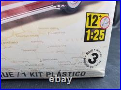 Revell California Wheels 59 Chevy Impala Convertible Model 1/25 Scale