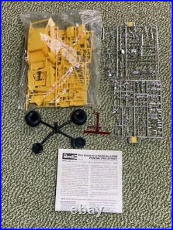 Revell Hot Rod Radical J-2000 and AMT Salty Dog'53 1/25 Model Kits #16928