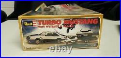 Revell Turbo Mustang With Wetbikes and Trailer 14/25 Scale Model, #7401