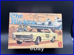SUPER RARE! ORIGINAL AMT 1965 BUICK RIVIERA HT KIT Che Riveria SUPER RARE! ORIGINAL AMT 1965 BUICK RIVIERA HT KIT Che Riveria