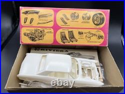 SUPER RARE! ORIGINAL AMT 1965 BUICK RIVIERA HT KIT Che Riveria