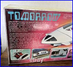 Sealed AMT The Amtronic Futuristic Multi-Duty Vehicle Model Car Kit AMT755/12