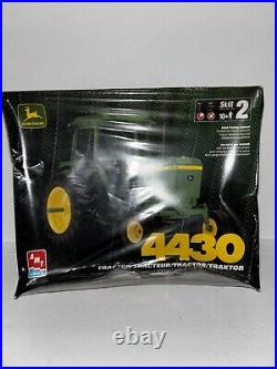 Sealed Model Kit Amt John Deere 4430 Tractor #15006 Scale 125