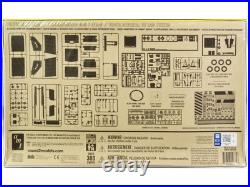 Skill 3 Model Kit Ford C-900 GarWood Refuse Garbage Truck with Load-Packer 1/25