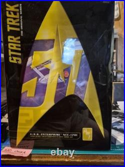 Star Trek USS Enterprise NCC-1701 50th Anniversary Kit 1650 Scale