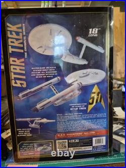 Star Trek USS Enterprise NCC-1701 50th Anniversary Kit 1650 Scale
