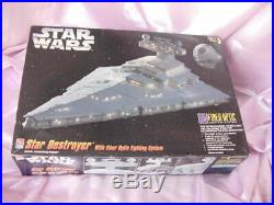 Star Wars Star Destroyer #8782 & Star Trek Enterprise #8254 Model Kits In Box Nr