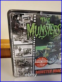 The Munsters Special Edition 125 Munster Koach & Drag-u-la Model Kit SEALED NEW