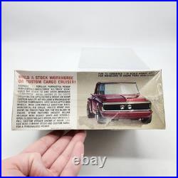 UH AMT 1972 GMC Stepside Pickup modek kit hobby kit #T-409 NIB SEALED Read Des