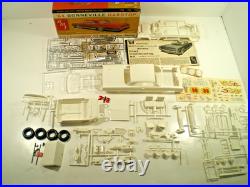 Ultra Rare! Original Vintage Amt 1964 Bonneville Ht Kit Complete Super Nice