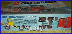 VINTAGE 1/25 AMT Ford LNT-8000 Conventional, opened. #T504