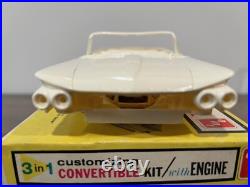 VINTAGE AMT 1960 BUICK CONVERTIBLE KIT FREE SHIPPING Original and Unstarted