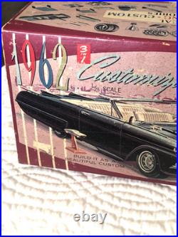 VINTAGE AMT 1962 K912 CORVETTE CONVERTIBLE MODEL KIT OPEN BOX Unassembled Kit VINTAGE AMT 1962 K912 CORVETTE CONVERTIBLE MODEL KIT OPEN BOX Unassembled Kit
