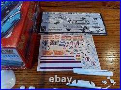 VINTAGE AMT 1963 FORD PICK UP F100 annual 08-133 model truck REBUILDER/PARTS
