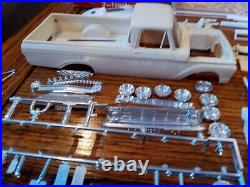 VINTAGE AMT 1963 FORD PICK UP F100 annual 08-133 model truck REBUILDER/PARTS