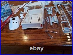 VINTAGE AMT 1963 FORD PICK UP F100 annual 08-133 model truck REBUILDER/PARTS