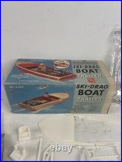 VINTAGE ORIGINAL 1/25 SCALE 1963 AMT SKI-DRAG BOAT WithTRAILER