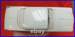 VINTAGE SMP AMT 1962 WHITE IMPERIAL 2 DOOR 125 SCALE WithBOX PROMO CAR