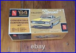 VTGPROMOAMT 1/251964 Ford Falcon Sprint Convertible Model Car Kit5114-150